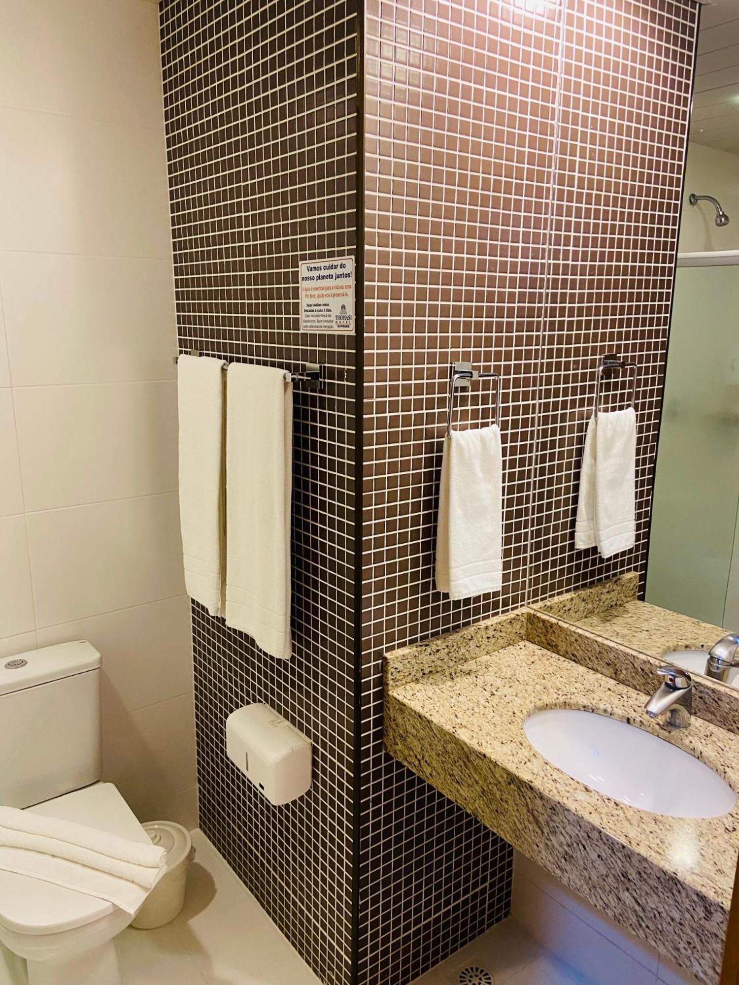 Hotel Thomasi Express 马林加 外观 照片