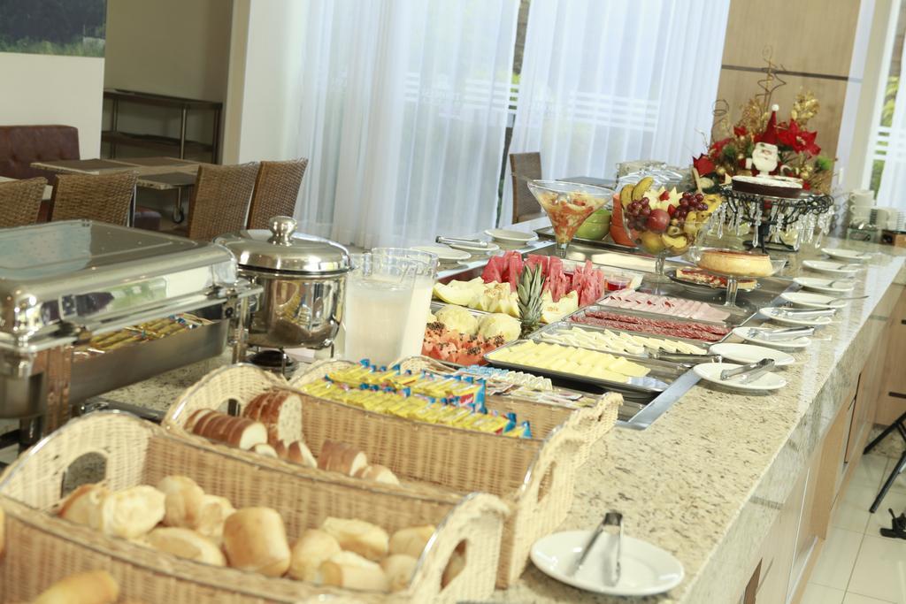 Hotel Thomasi Express 马林加 外观 照片