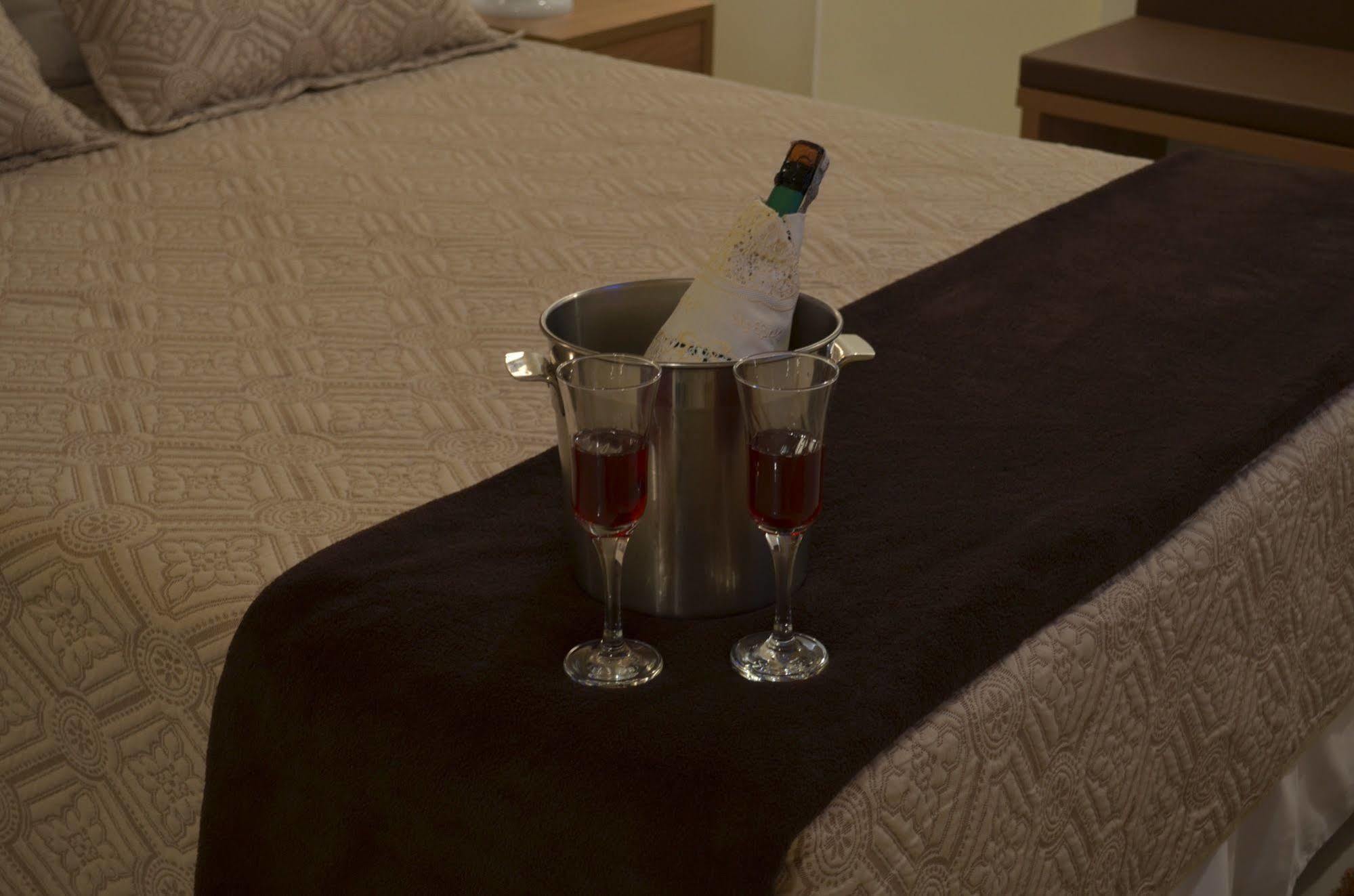 Hotel Thomasi Express 马林加 外观 照片